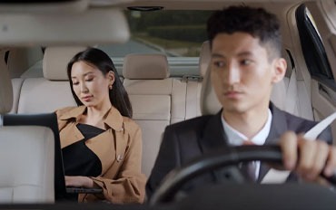 book a driver Dubai